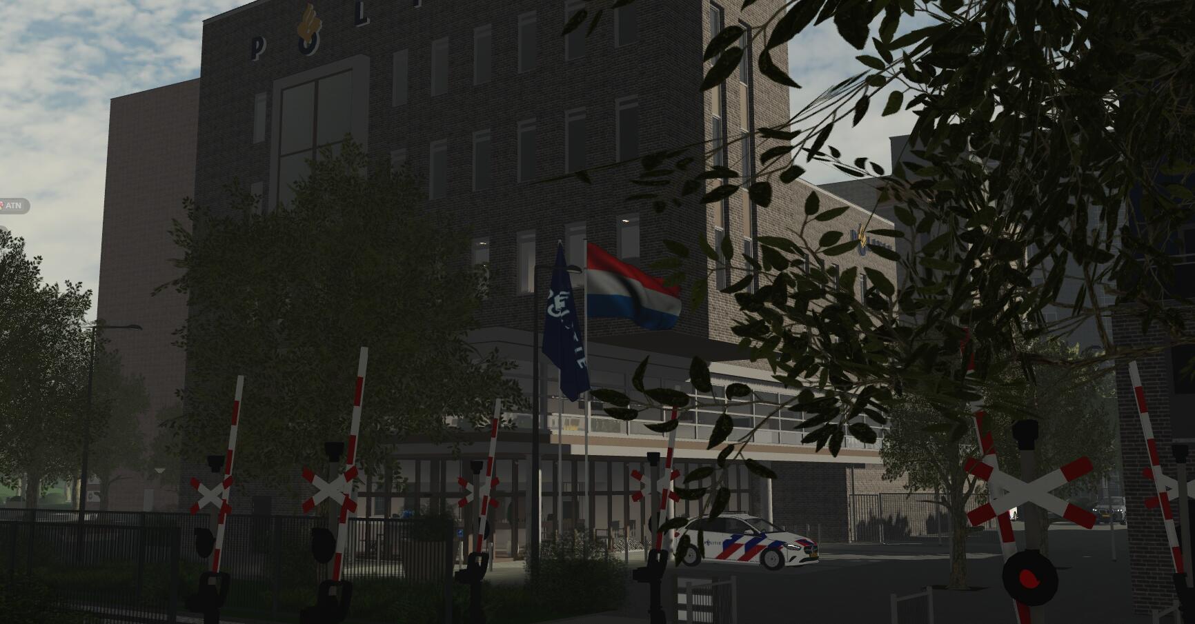Discovery splash banner for Amsterdam the Netherlands © Discord server